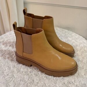 Madewell Mariam Chelsea Boots, Leather, Women’s size 8